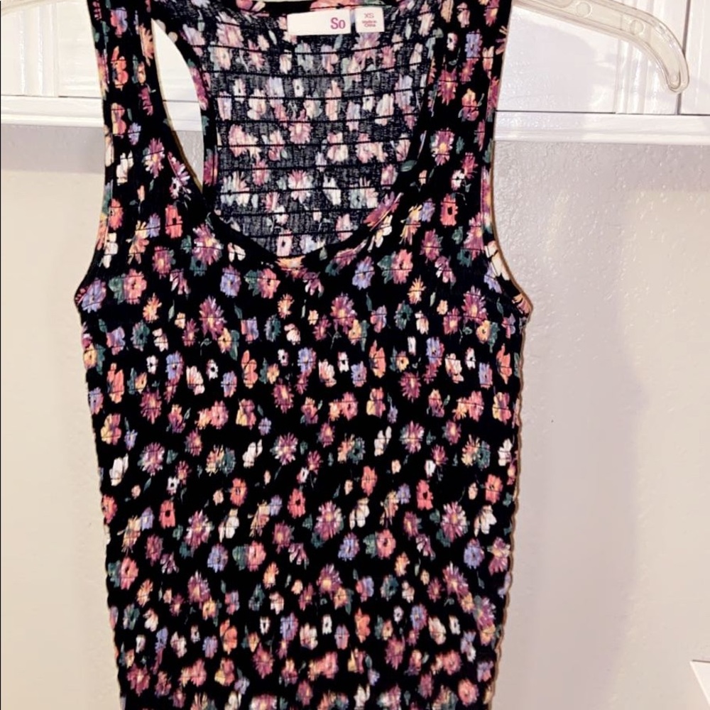 floral tank top